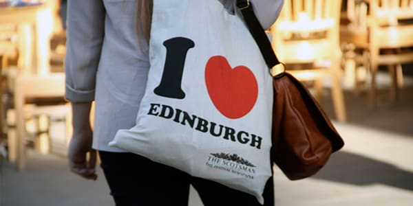 photo of lady carrying I love Edinburgh bag